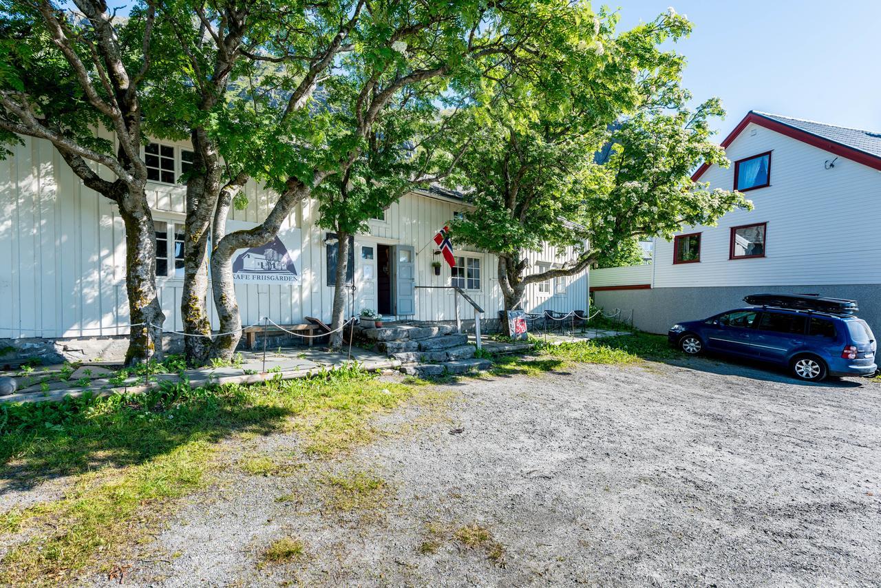 Kafe Friisgarden Bed & Breakfast Ramberg Exterior photo